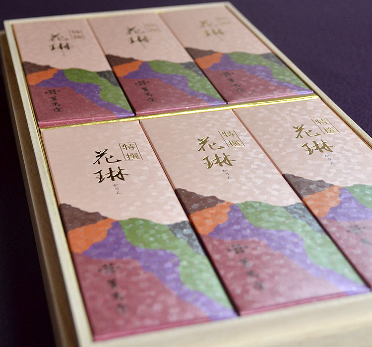【薫寿堂】特撰花琳 短寸6ケース入 桐箱 #030【特撰花琳進物】【白檀】【贈答用】【線香】【お線香】【進物用線香】【進物用】【初盆】【新盆見舞い】【お盆】【喪...
