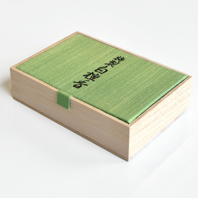 #565「特製白檀香」 スティック150本入【日本香堂】お香 インセンス 燃焼時間約13分 白檀の香り ミニタイプ お部屋焚き 白檀 清涼 ウッディ まろやか ...