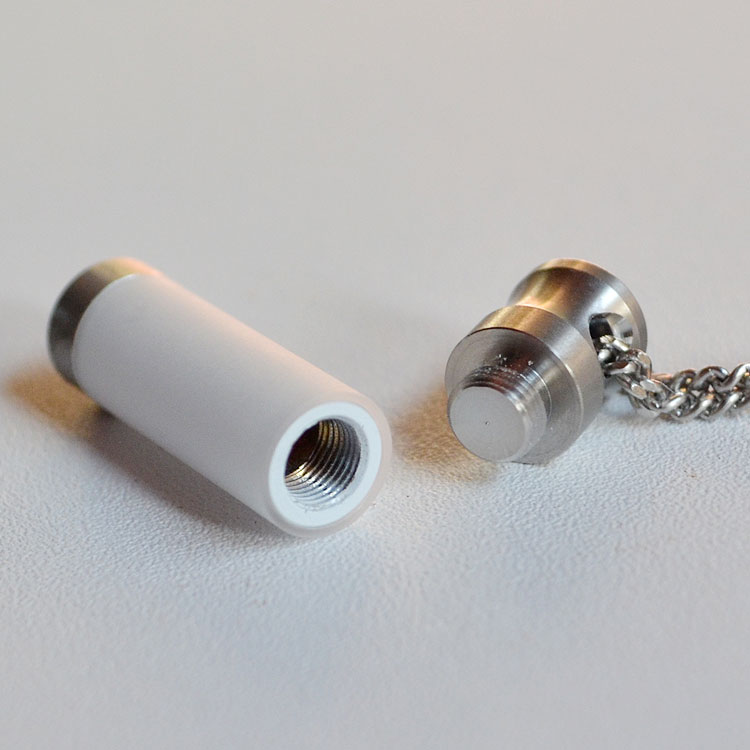 【遺骨ペンダント】グリーフペンダント[スティック] ホワイト 【ネックレス】【遺骨】【遺骨入れ】【ペンダント】【遺髪】【骨壷】【メモリアル】【手元供養】【ペット供養】【分骨】【家族】【アクセサリー】【ペットメモリアルグッズ】【送料無料】