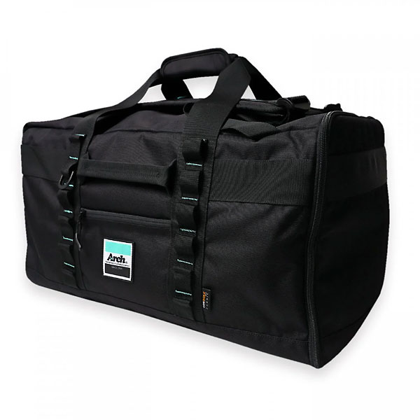 メーカー ARCH（アーチ） カテゴリー バスケットボール 分類 バッグ 商品名 ARCH（アーチ）　A223112 BLK　バスケットボール　バッグ tour duffel bag 2.0　24FW 品番 ARCH-A223112-BLK カラー・仕様・サイズ カラー：BLK（ブラック） 素材：ポリエステル100% サイズ：52×30×30cm 商品説明 2way仕様（手持ち・バックパック型）の大容量ダッフルバッグ。遠征、トレーニング、旅行など、あらゆるシーンでの利便性を追求した高品質アイテム。底と両サイドには、重い荷物でも型崩れがしないように中身を保護するパッドを装備。 　 　 　 　 　 　 　 　 ※この商品のカラーは、 BLK（ブラック） となります。