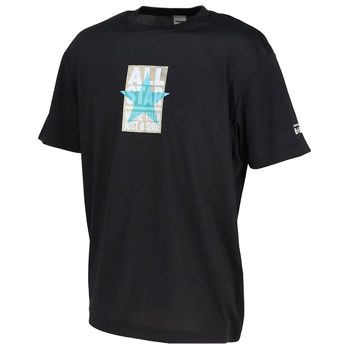 メーカー CONVERSE（コンバース） カテゴリー バスケットボール 分類 Tシャツ 商品名 CONVERSE（コンバース）　CB262357 1911　バスケットボール　プリントTシャツ 26FW 品番 CON-CB262357-1911 カラー・仕様・サイズ カラー：1911（ブラック×ホワイト） 素材：ポリエステル100% 機能：吸汗速乾/UVカット 対象：ユニセックス 生産国：中国製 商品説明 タイポグラフィをベースに、ヴィンテージ感のあるポスター調のレイアウトと星のモチーフを掛け合わせたデザインのプラクティスシャツ。柔らかな肌触りに吸汗速乾を兼ね揃えたスポーツ向けアイテム。 　 　 　 　 　 　 　 　 ※この商品のカラーは、 1911（ブラック×ホワイト） となります。