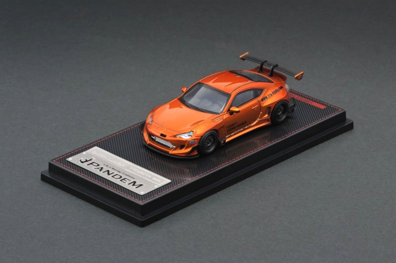 ignition model 1/64 PANDEM TOYOTA 86 V3 オレンジメタリック (ロケットバニー6666メッシュ 17インチホイール)