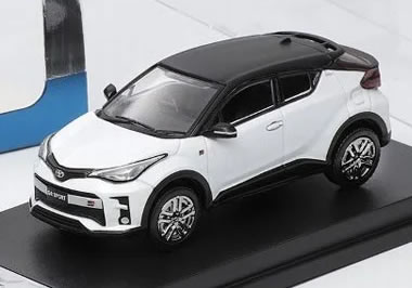 Other - Die Cast Team 1/64 トヨタ C-HR ハイブリット GRスポーツ ホワイト (右ハンドル)