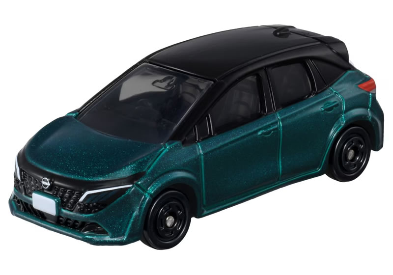 【トミカ047】日産 ノート オーラ ※新車シール※のサムネイル