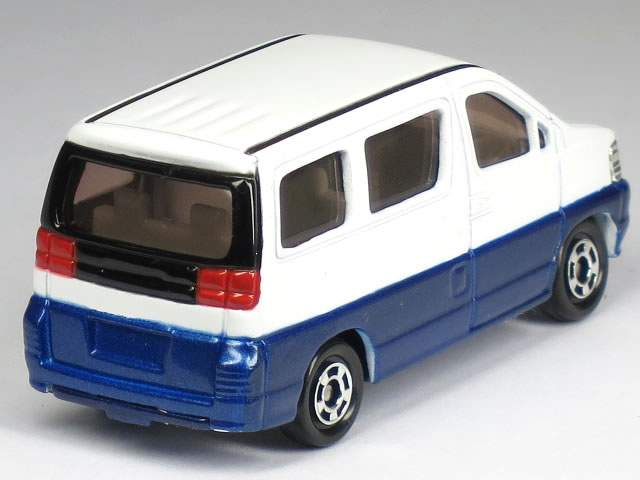 ※屋根部分 塗装ゴミ付着数点有※【単品】トミカ 日産 エルグランド E50 ホワイトII