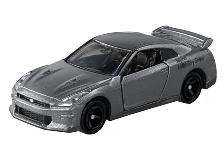 対象年齢 3歳以上　 【材質】 本体：亜鉛合金 タイヤ：PVS シート：PP シャーシ/ホイール：ABS 窓ガラス：PS 他 メーカー：タカラトミー