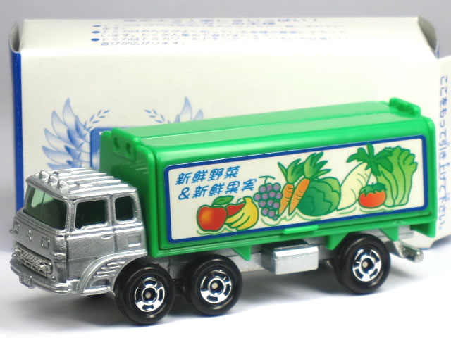 【単品】トミカ 三菱ふそう ウイングルーフトラック 新鮮野菜&新鮮果実のサムネイル