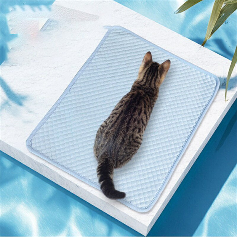 ペット ひんやりマット ふわふわ 厚さ 3D冷感接触マット 犬 猫 冷却マット 夏用 ペ...