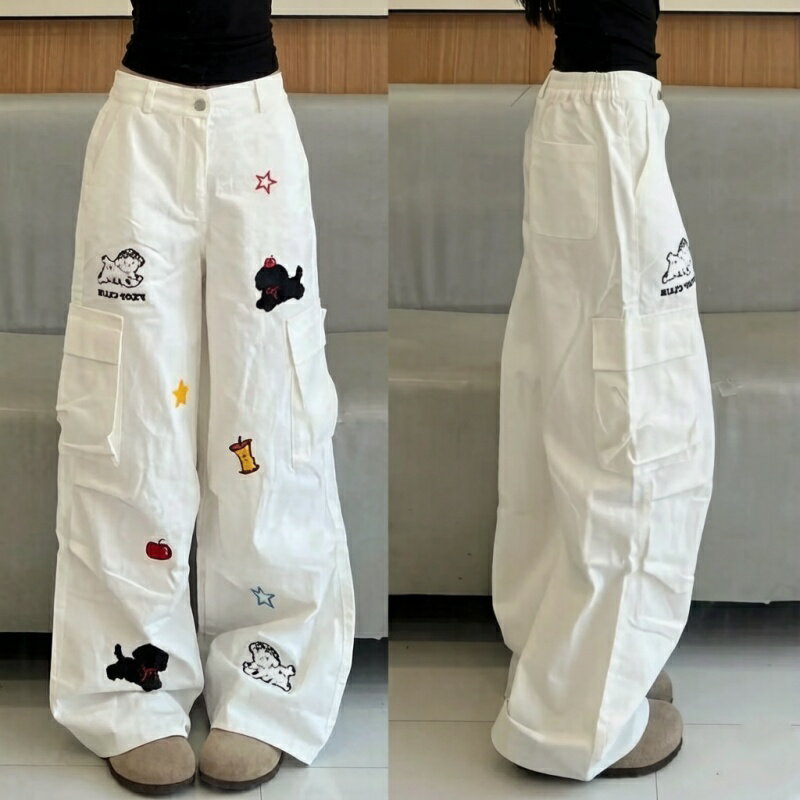 樂天商城 - ワークパンツ レディース デニム ワイドパンツ ワークデニム ハイウエスト 刺繍 キャラ刺繍 ポケット付き 体型カバー 細見え 脚長効果 ゆったり 可愛い ストリート カジュアル ガーリー 大きいサイズ デイリーカジュアル お出かけ 学生 通勤 個性的 ロングパンツ 春 夏 秋