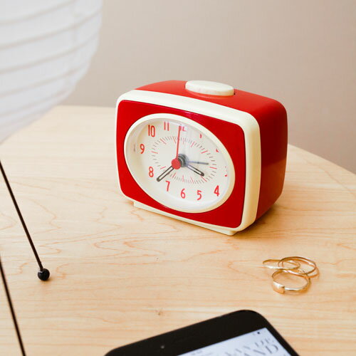 キッカーランド クラシックアラームクロック レッド 目覚まし時計 時計 KAC14RD おしゃれ かわいい kikkerland Classic Alarm Clock ユニーク ニューヨーク アメリカ アメリカン雑貨 おもしろ 誕生日 結婚祝い 出産祝い 引越し祝い 改装祝い 送別 退職 内祝い 新築祝い 誕生