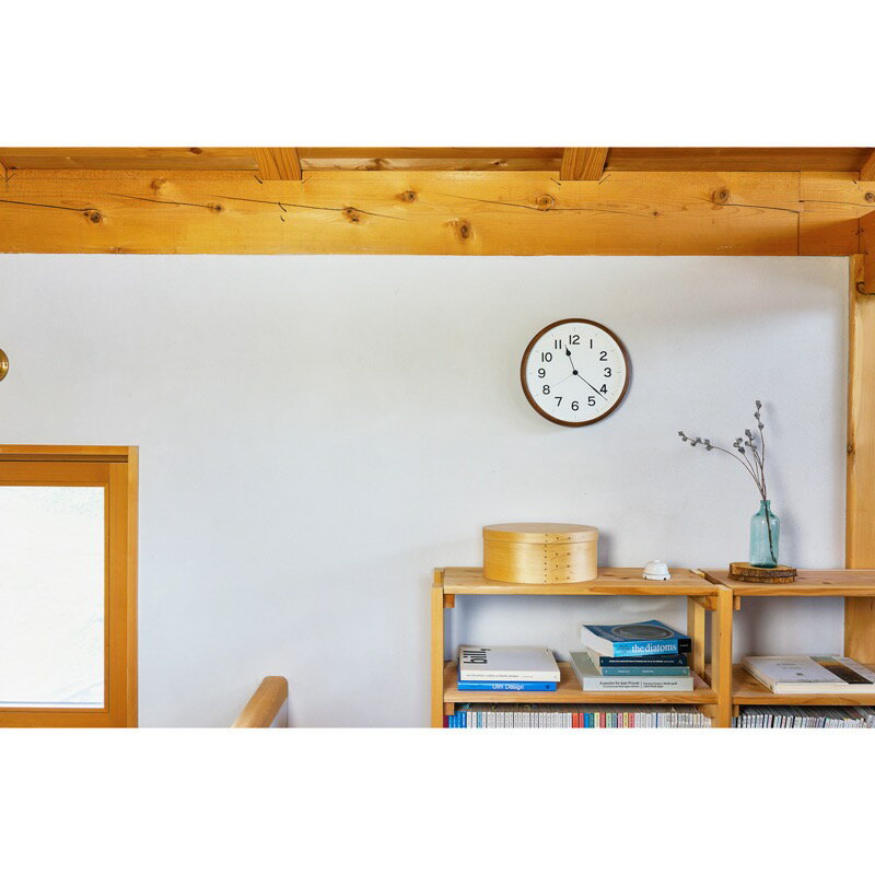 【ポイント10倍】【売れ筋】レムノス Lemnos ROOT 掛け時計 ブラウン NY21-08 BW おしゃれ かわいい オシャレ アナログ 壁掛け時計 かけ時計 時計 見やすい 高級 日本製 北欧 モダン 木製 アンティーク レトロ 掛時計 壁掛け 壁掛時計 シンプル プレゼン [2]