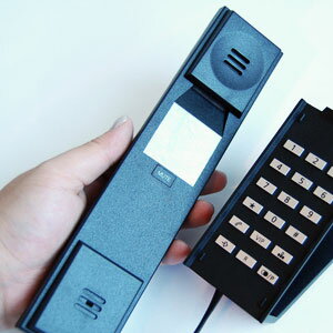 ヤコブ・イェンセン JACOB JENSEN T-1電話機 シルバー T1 JJN010006 銀 電話 T-1-SV バレンタイン おしゃれ かわいい ヤコブイェンセン T-1 デザイン電話機 シルバー T1格安通販　バレンタイン　人気　ランキング