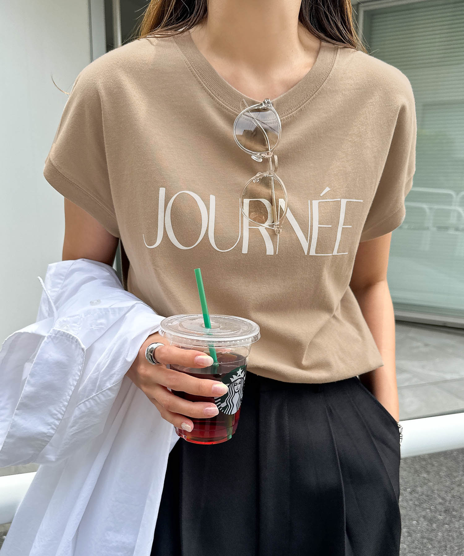 楽天市場】ロゴt(カラーベージュ)(Tシャツ・カットソー 楽天市場】ロゴt(カラーベージュ)(Tシャツ・カットソー