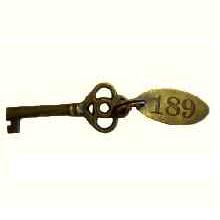 鍵 真鍮 雑貨 アンティークゴールド アンティーク風 レプリカ 真鍮製パーツ アンティークキーホルダー ..