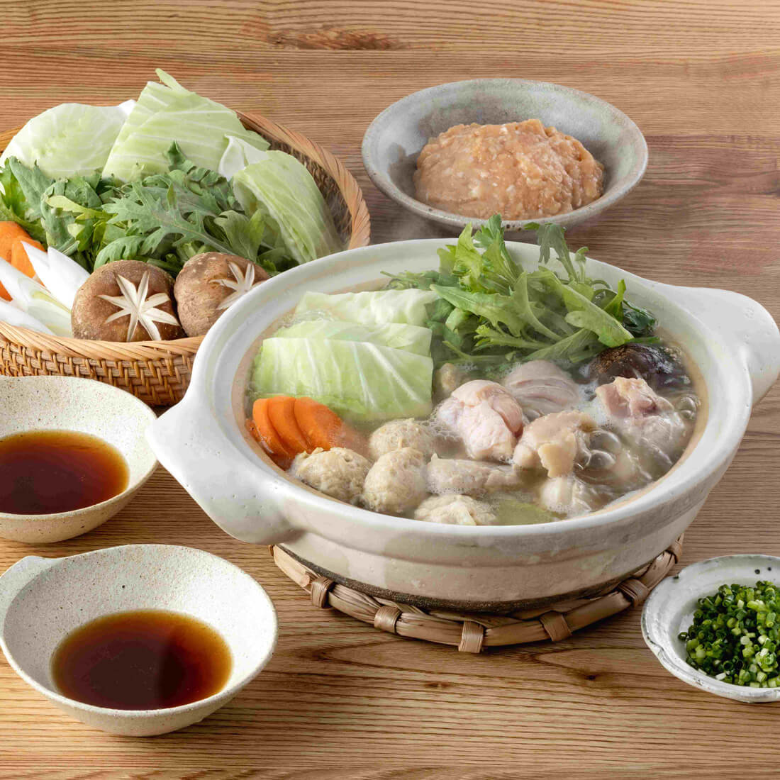 海千 / むなかた鶏・水炊き(2人前)