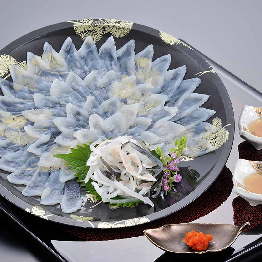 お歳暮 内祝い お祝い ふく太郎本部 / とらふく刺身セット2人前（福岡）（短冊のしのみ対応）｜御歳暮 結婚内祝い 出産内祝い 御祝 御礼 新築内祝い 快気祝い