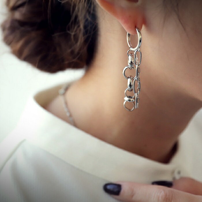 アクセ送料無料 デザインピアス ピアス レディース 金属アレルギー・(10)メール便可