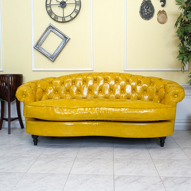 ソファー アンティーク 3人掛け ソファー アンティーク 家具 トリプル ソファ フロア 応接 プリンセス シャビーシック エレガント レトロ モダン ソファー チェスターフィールド ソファ 三人掛け 送料無料 フェイクレザー PU 合皮 マスタードイエロー nm3p69k [2]