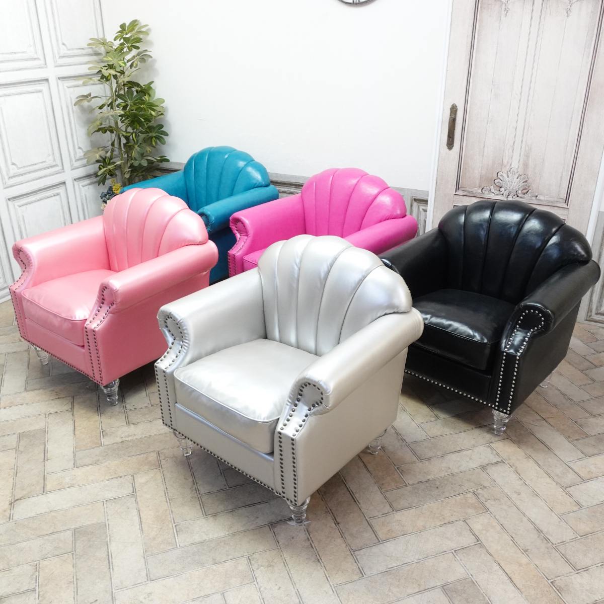 輸入家具 姫系 ソファー デザイナーズ 1人掛け ソファー 一人用 シングルソファー おしゃれ かわいい シェルファ エレガント デザイナーズ 店舗什器 美容室 サロン シェル 貝殻 クリアアクリルシンデレラフット アンティーク フェイクレザー 合皮 ターコイズブルー vsn1p49cf [3]