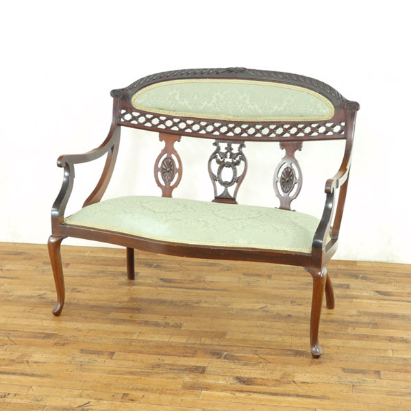 セティ　アンティークソファ　ミントカラーの生地　ヴィクトリアン　長椅子　美しいデザイン　イギリス　アンティークフレックス　57618