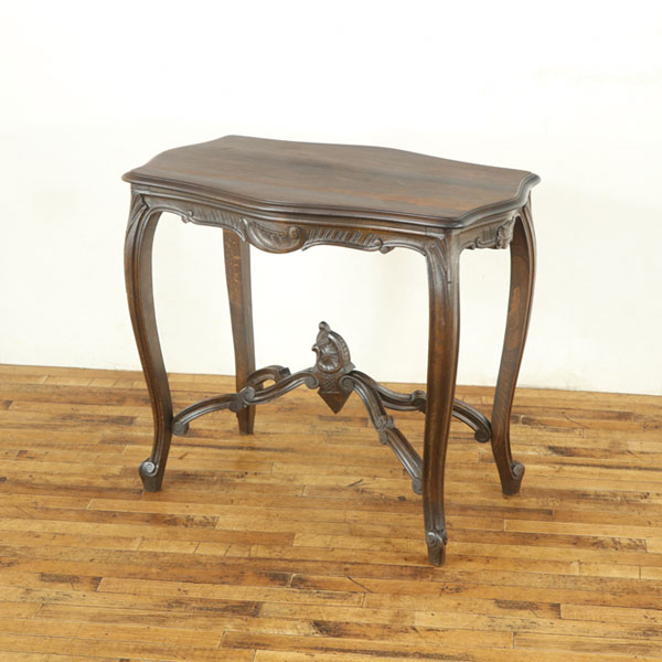 乐天商城 - 【短納期OK】 アンティーク 家具 サイドテーブル　上品な雰囲気　ロココ様式 貝殻モチーフ　猫脚 テーブル　フランスアンティーク家具　アンティークフレックス　64706