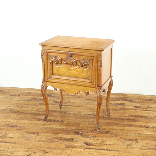 アンティーク サイドキャビネット 幅65×奥44×高82cm 小ぶりなサイズ 扉部分の装飾が素敵 フランス家具 ..