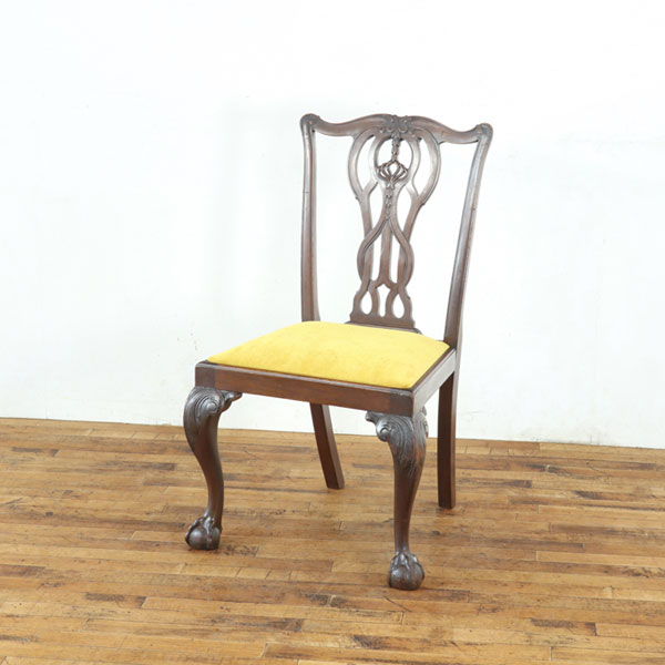 乐天商城 - アンティーク 張替済チッペンデールダイニングチェア 曲線的で独特の背もたれのデザイン 足先はボールアンドクロウ イギリス家具 80498