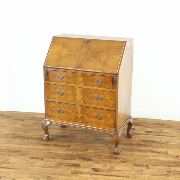 乐天商城 - アンティーク ライティングビューロー 取手金具からも感じる華やかさ ボールアンドクロウフット 明るめのお色 引き出し3段 イギリス 80700