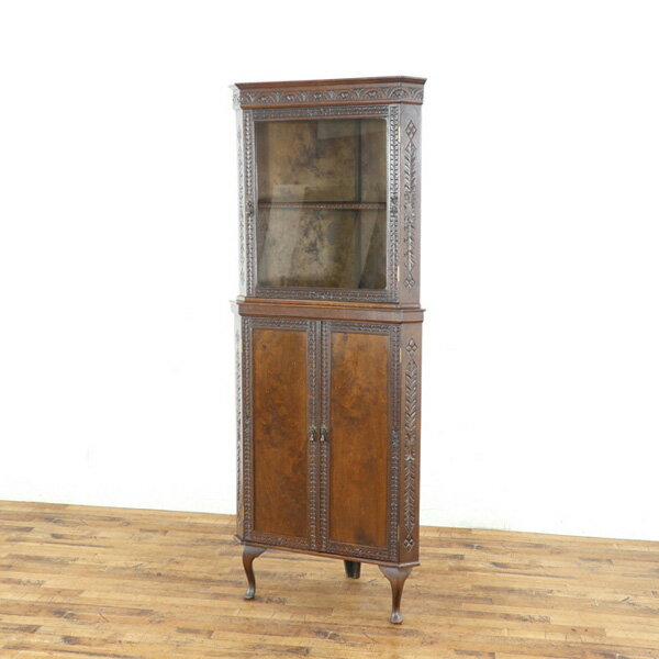 乐天商城 - 本物アンティーク コーナーキャビネット 随所に施された彫刻が素敵 経年による味わい 1枚扉タイプ 収納棚 おしゃれ 飾り棚 英国家具 80767