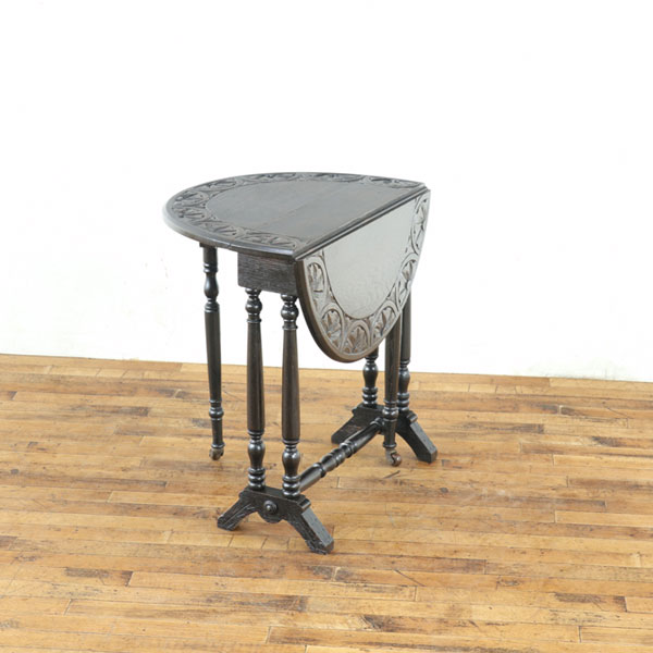 乐天商城 - アンティーク サザーランドテーブル コンパクトに収納できるテーブル 天板の彫刻が珍しい 優雅なデザイン かなり深めのお色 英国 80791