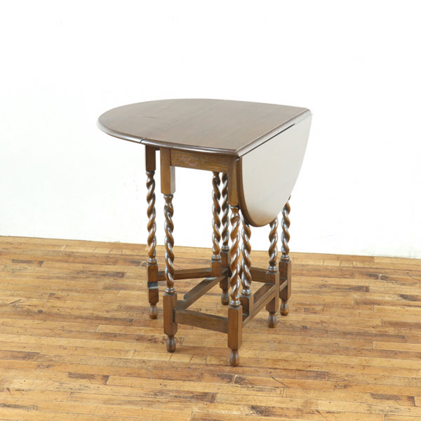 乐天商城 - アンティーク ゲートレッグテーブル すっきりとした印象 小ぶり 天板ふちのデザインもシンプル 折り畳み 楕円形天板 イギリス家具 80843