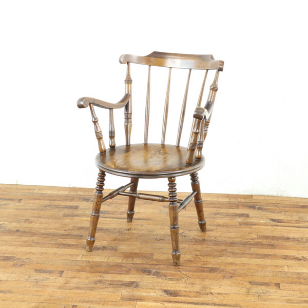 乐天商城 - アイベックスアームチェア キッチンチェア 珍しいデザイン すっきりとしたシルエット 丸形状の座面 肘置きがあるタイプ イギリス 80084b