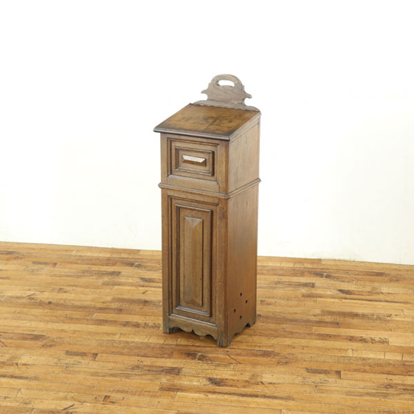 乐天商城 - アンティーク 家具 パン入れ(Huche a pain) バゲットボックス 味わい深いたたずまい かわいい フランスアンティーク家具 アンティークフレックス 70402