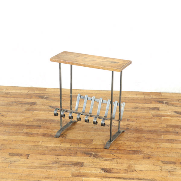 乐天商城 - ペーパーラック スリッパラック アイアンの土台 新聞置きに 力強い杢目も魅力 サイドテーブル オランダ アンティークフレックス 65431