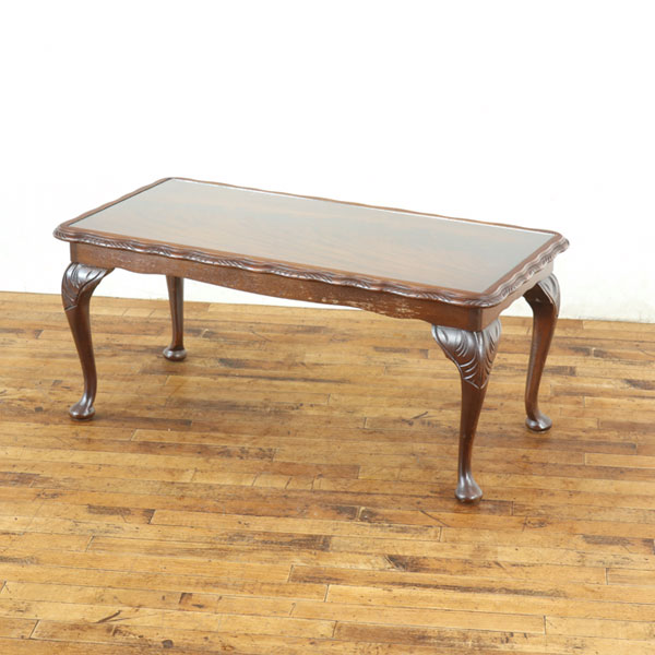 コーヒーテーブル ガラストップ 天板フチの装飾が印象的 長方形天板 英国家具らしいかっこよさ 猫脚 ロ..