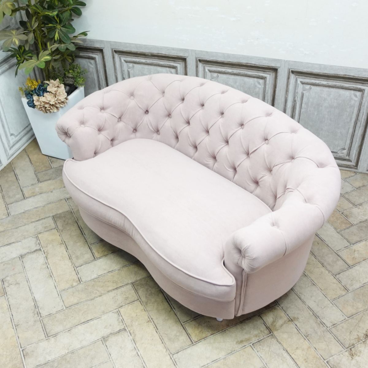ソファ 2人掛け アンティーク 輸入家具 デザイナーズ ピンク ソファ チェスターフィールドソファ ビーンズ ソファ Mousofa チェスター ダブルソファ 英国 イギリス クラシック レトロ モダン ビンテージ 店舗什器 送料無料 ベロア ペールピンクxホワイト nm2f237w