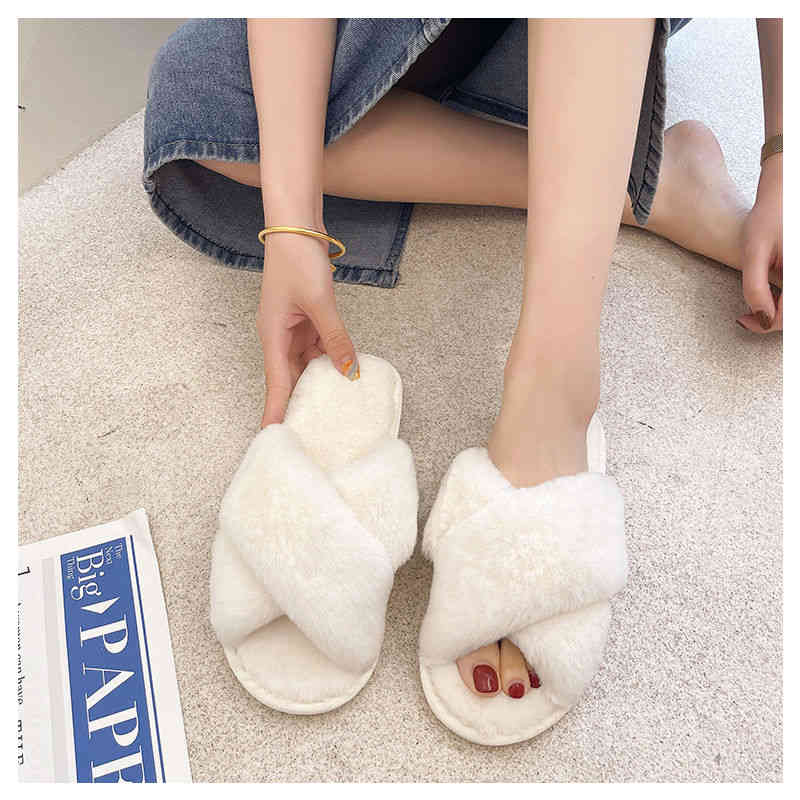 ファーサンダル ファースリッパ サンダルスリッパ ルームシューズ ルームスリッパ レディース メンズ スリッパ フェイクファー 部屋 リラックスタイム 滑り止め付き 室内履き 快適 無地 ストレスフリー 軽量