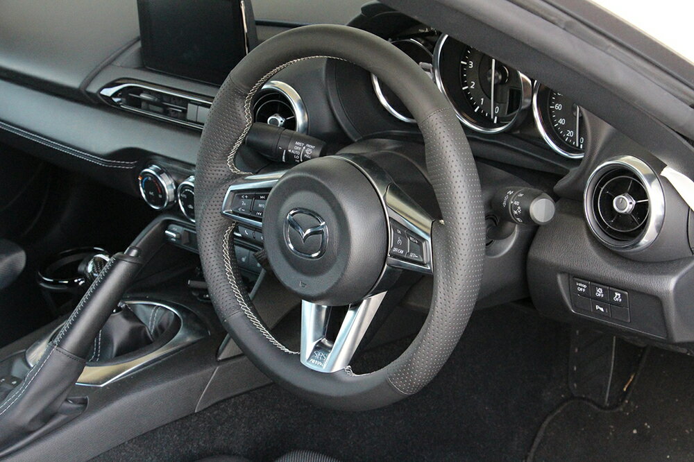 odula オーデュラ ロードスター（ND）スポーツステアリング シルバーステッチ ND030S