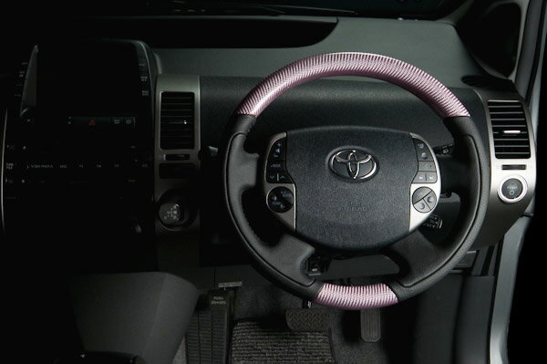 REAL ノーマルグリップステアリング プラチナピンクカーボン ブラックステッチ プリウス20系・プリウスEX20系
