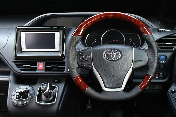 Rakuten - REAL ガングリップステアリング ブラウンウッド ブラックステッチ 80系ノア・ヴォクシー・エスクァイア