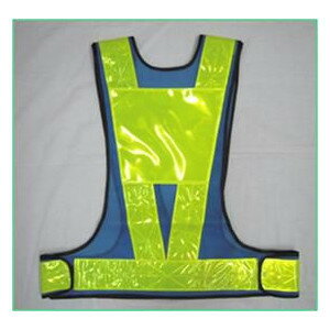 安全チョッキ サイズ調整ベスト（テープ幅70mm） 背中台座反射シート付き ブルーメッシュ/ライムイエローテープ V70-LBL-A(T) 寒冷地対応反射テープ使用