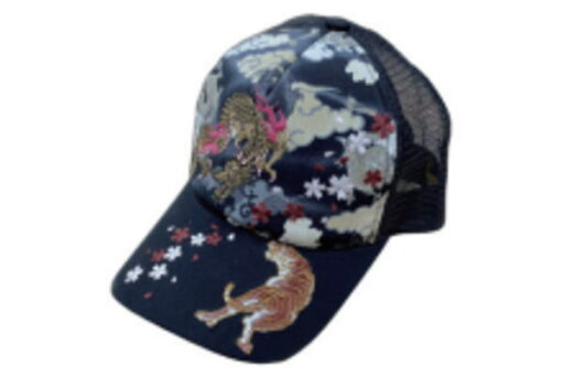 【オリジナル】刺繍メッシュキャップ【ブラック】【黒】【龍虎 B】【帽子】【ぼうし】【メッシュ】【キャップ】【ファッション】【メンズ】【レディース】【男性】【女性】【兼用】【雑貨】【グッズ】【かわいい】 【オリジナル】刺繍メッシュキャップ【ブラック】【黒】【龍虎 B】【帽子】【ぼうし】【メッシュ】【キャップ】【ファッション】【メンズ】【レディース】【男性】【女性】【兼用】【雑貨】【グッズ】【かわいい】