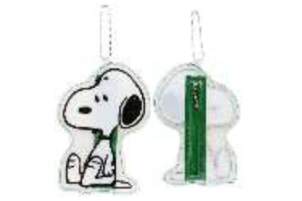 【送料無料】【スヌーピー】【SNOOPY】ダイカットポーチ【座り】【ピーナッツ】【ウッドストック】【すぬーぴー】【ポーチ】【ケース】【小物入れ】【小銭入れ】【コインケース】【キーホルダー】【キーリング】【鍵】【収納】【雑貨】【グッズ】【かわいい】