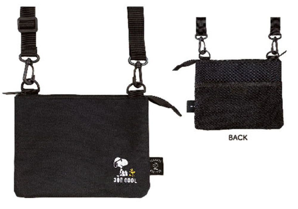 【スヌーピー】【SNOOPY】ワンマイルスマート【with friends】【ブラック】【黒】【ピーナッツ】【ウッドストック】【かばん】【カバン】【鞄】【バッグ】【ケース】【斜め掛け】【ショルダー】【収納】【アウトドア】【お出かけ】【雑貨】【グッズ】【かわいい】のサムネイル