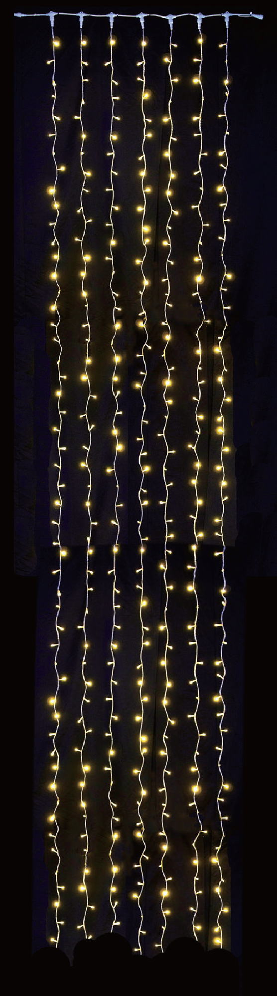 イルミネーション　SHカーテンライト315球電球色　シルバーコード　きれい　美しい　光　冬　クリスマス　パーティー　イベント　飾り　エコ　電飾　野外　屋外　雑貨　グッズ　かわいい