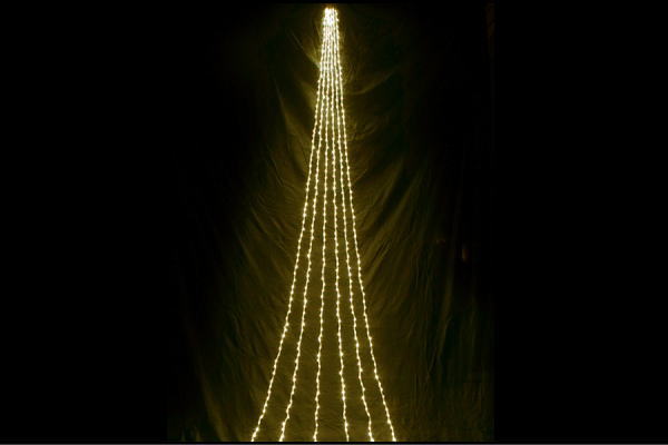 【イルミネーション】ドレープナイアガラ【シャンパンゴールド】【600球】【LED】【冬】【簡単】【工事】【均等】【電飾】【装飾】【クリスマス】【輝き】【美しい】【イルミ】【ドレープ】【ライト】