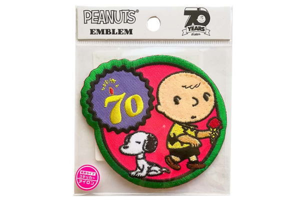 【スヌーピー】【SNOOPY】ワッペン【アイス】【70th】【70周年】【ピーナッツ】【すぬーぴー】【ウッドストック】【アニメ】【WAPPEN】【わっぺん】【アイロン】【アイロンワッペン】【シール】【幼稚園】【保育園】【子供】【キッズ】【グッズ】