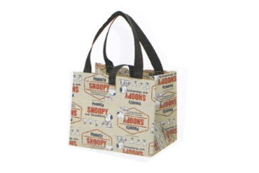 【スヌーピー】【SNOOPY】お弁当バッグ【21】【レトロラベル】【ピーナッツ】【ウッドストック】【すぬーぴー】【アニメ】【キャラクター】【カバン】【かばん】【鞄】【バッグ】【ランチバッグ】【お弁当入れ】【ピクニック】【アウトドア】【グッズ】【かわいい】