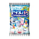 ソフトキャンディに水あめとひえひえパウダーをつけるとアイスバーの出来上がり！ ソーダ味とイチゴ味の2種類が作れる、おいしい手作り菓子。 ※ パッケージは予告なく変更になる場合がございます。あらかじめご了承ください。 ※モニターの発色の具合により、実際の商品と色が異なる場合がございます。 商品詳細 名称 菓子 製造者 コリス 大阪市東淀川区下新庄4丁目4番25号 内容量 10入 賞味期限 メーカー製造より約12ヶ月 ※実際にお届けする商品は、賞味期間は若干短くなりますのでご了承下さい。 原材料 ［キャンディ（ソーダ味・イチゴ味）］ 砂糖、水あめ、加工油脂、還元水あめ、ゼラチン、でん粉／ソルビトール、乳化剤、酸味料、増粘剤（プルラン、アラビアガム）、香料、環状オリゴ糖、着色料（アントシアニン、クチナシ） ［ソーダ味水あめ］ 水あめ、還元水あめ／ソルビトール、酸味料、香料、クチナシ色素 ［ひえひえパウダー］ 甘味料（キシリトール）、リン酸カルシウム 保存方法 直射日光を避け、28℃以下の涼しい場所に保存してください。 JANコード 4901361068394