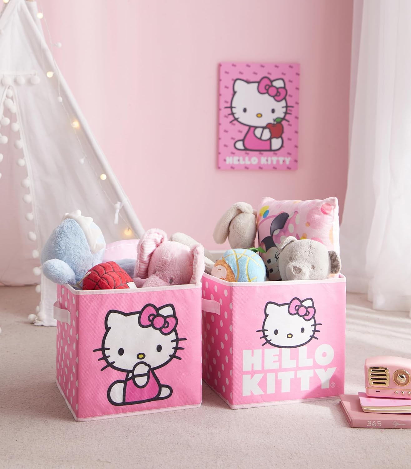 ハローキティ 収納ボックス 2個セット 折りたたみ 収納キューブ 25cm おもちゃ収納 子供部屋 プレイルーム クローゼット サンリオ収納ボックス おもちゃ箱 ごっこ遊び ままごと おもちゃ 誕生日 クリスマス 女の子 男の子 【並行輸入品】Hello Kitty Set